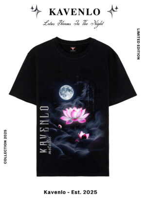 T-shirt  - Lotus Bloom In The Night